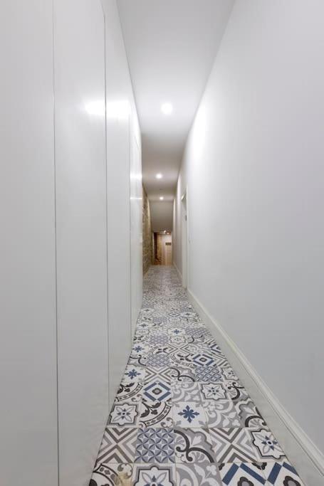 Oporto Lovely Apartment ภายนอก รูปภาพ
