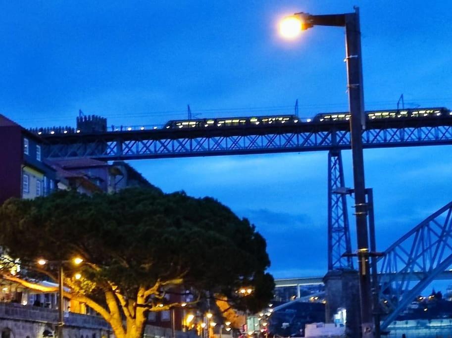 Oporto Lovely Apartment ภายนอก รูปภาพ