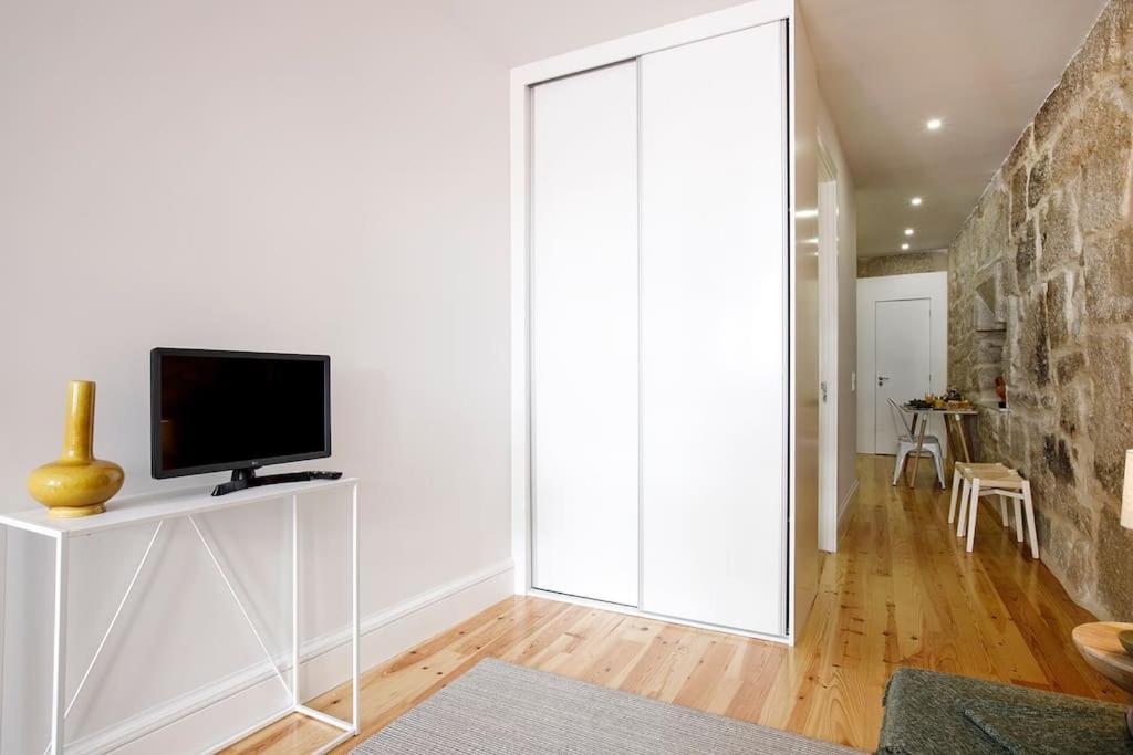 Oporto Lovely Apartment ภายนอก รูปภาพ