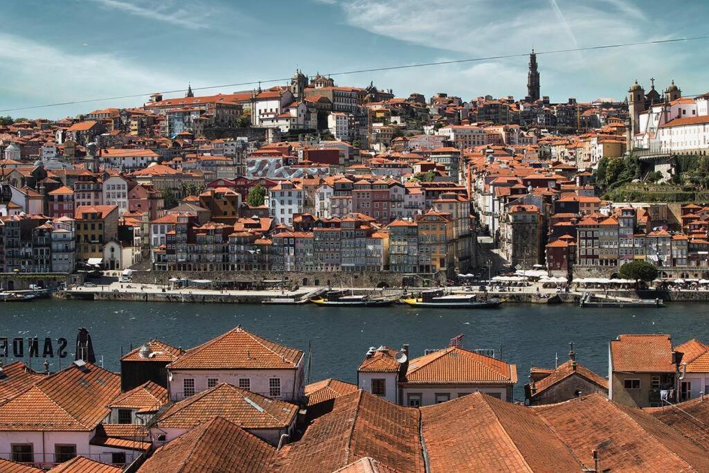 Oporto Lovely Apartment ภายนอก รูปภาพ